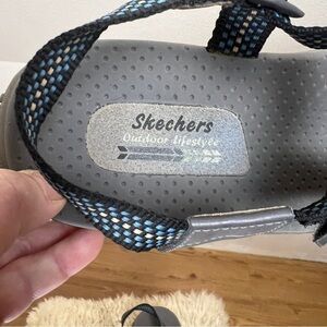 SKECHERS ‘Outdoor Lifestyle’ TEVA-Like Sandals. Women’s Size 10, Men’s Size 8